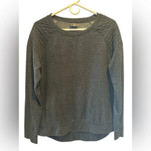 32 Degrees Heat Fleece Top Women Black Crew Neck Top Stitch Long Sleeve NWOT